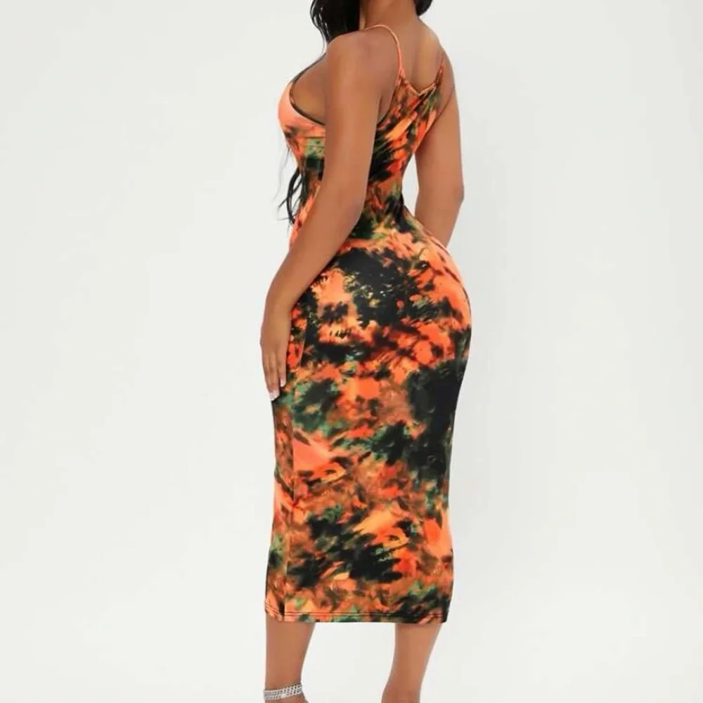 New Inventory 🔥Tie Dye Cami Bodycon Dress🔥 - Picture 4 of 6
